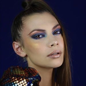 Meet your Posher, Tina